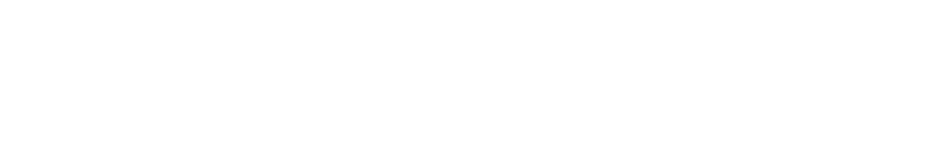 d’un enchevêtrement de ramures de cervidés. Que les âmes sensibles se rassurent! les bois de cervidés tombent régulièrement et naturellement.
Ses bâtiments en bois à un étage, ses enseignes étonnantes et ses nombreuses sculptures lui donnent un petit air vieillot digne d’un bon western.
Enfin ne pas oublier les délicieux et énormes steaks (près de 400 grammes) à déguster au Gun Barrel dans un cadre rustique au son d’une musique country.